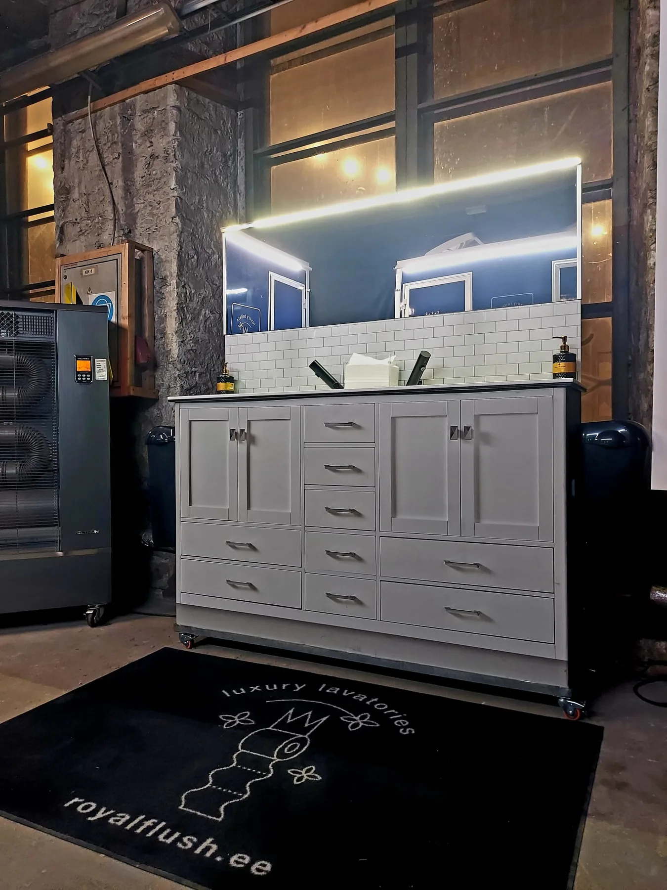 RoyalWash kätepesujaam